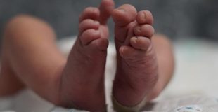 Lactante más grande es trasladado desde Concepción al Hospital Clínico de la UC en Santiago