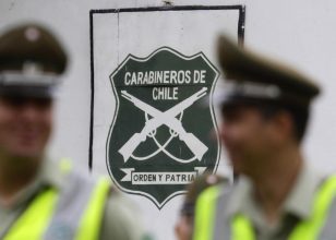 Carabineros abre vacantes civiles