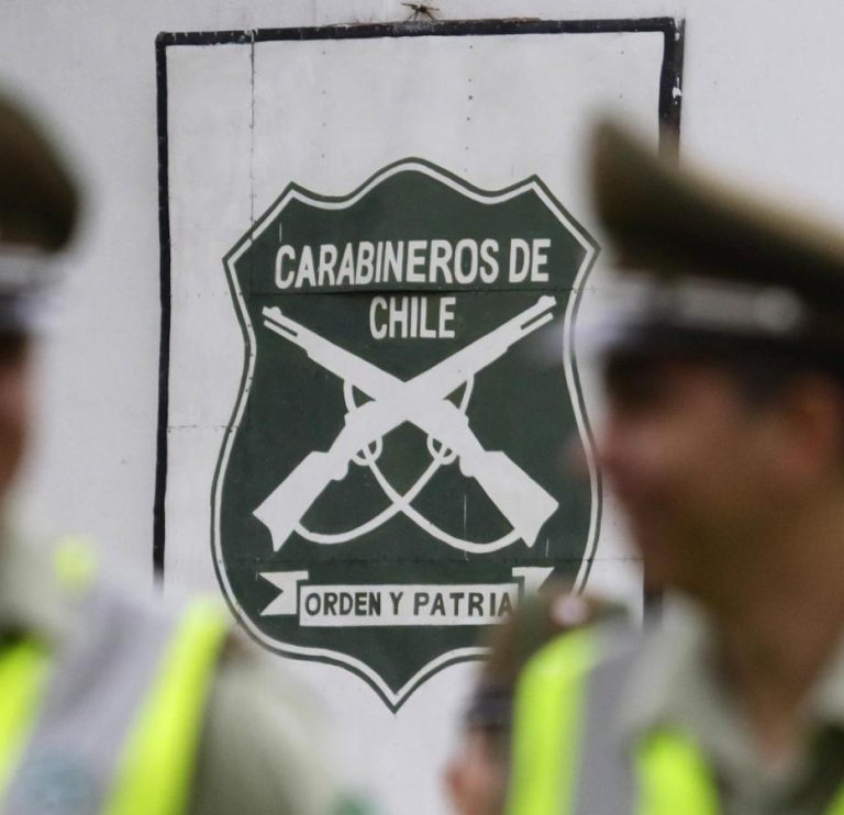 Carabineros abre vacantes civiles