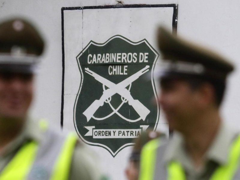 Carabineros abre vacantes civiles